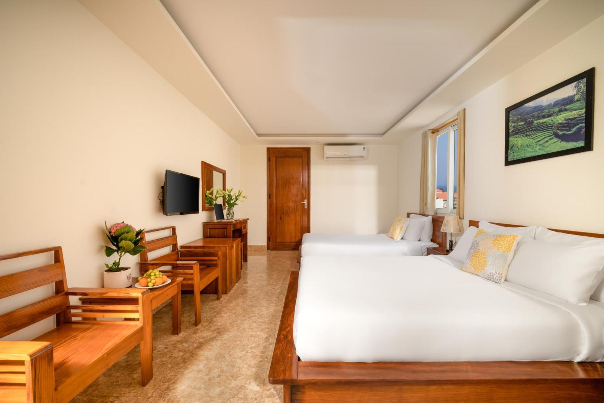 Titan Hotel Da Nang Exterior foto