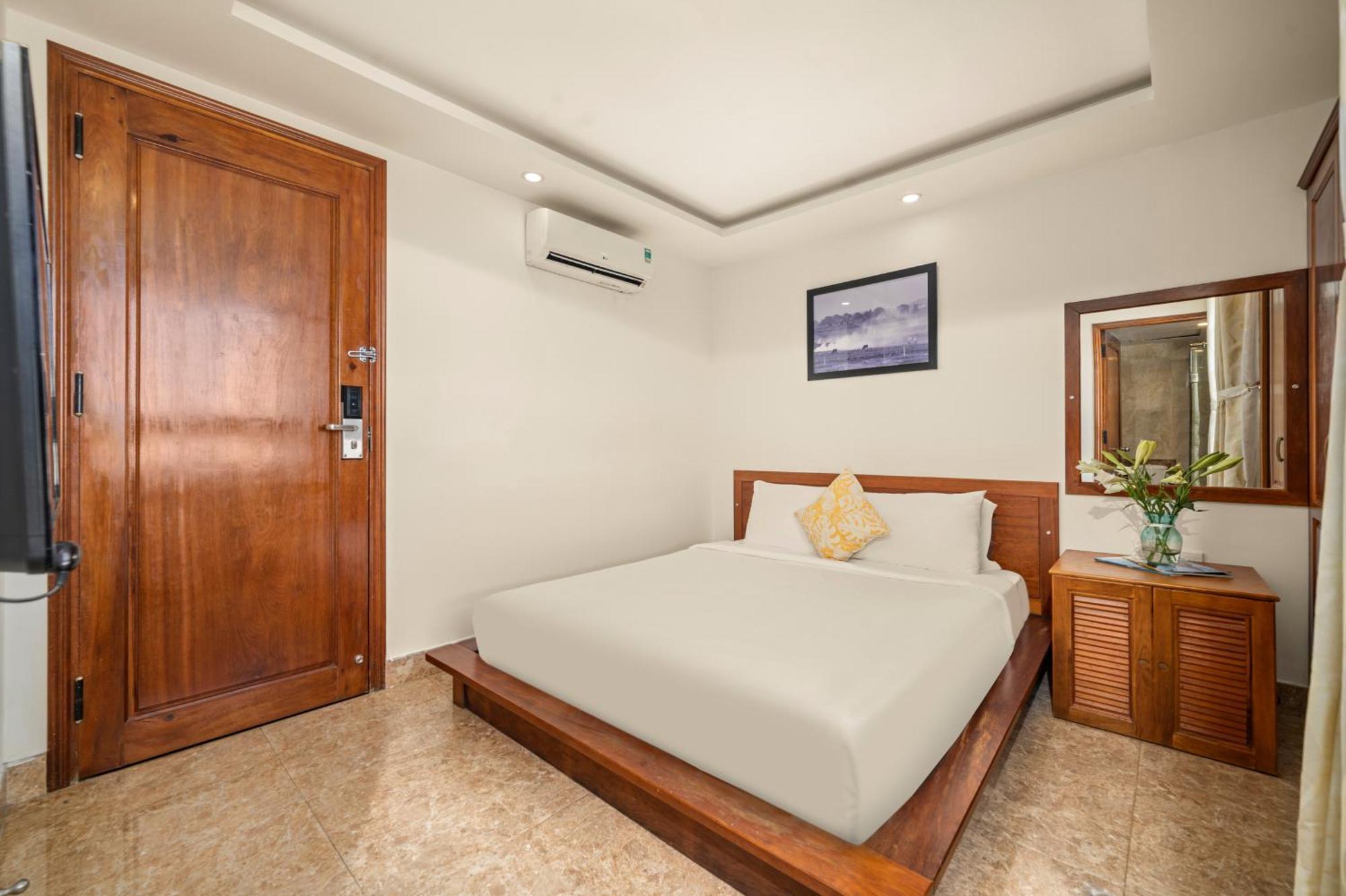 Titan Hotel Da Nang Exterior foto